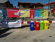 قرار دادن سطل های تفکیک زباله خشک در ساختمان شهرداری و جنب ایستگاه هلال احمر شهر دابودشت